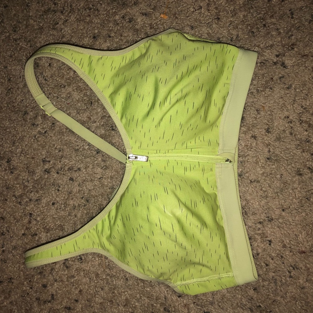 Victoria secret sports bra